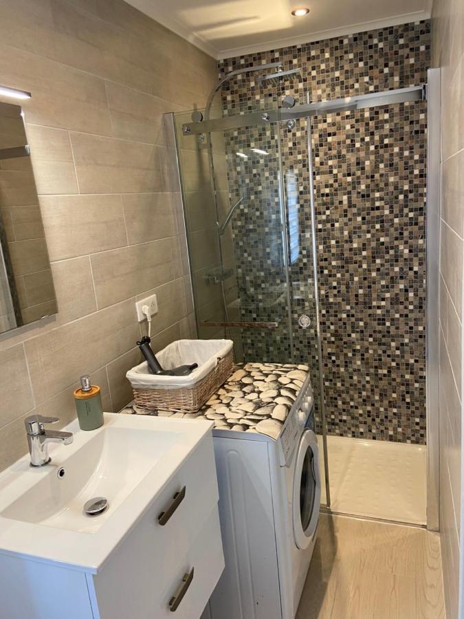 2 Pieces En Rdjardin Avec 2 Grands Terrasses Antibes Exterior foto