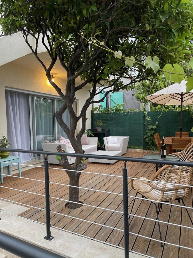 2 Pieces En Rdjardin Avec 2 Grands Terrasses Antibes Exterior foto